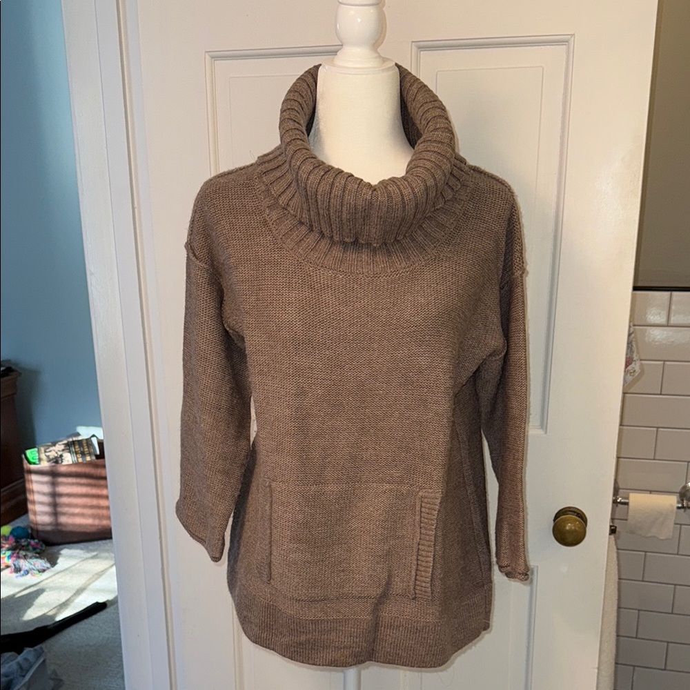 J Crew Cozy Tan Knit Sweater - Size M